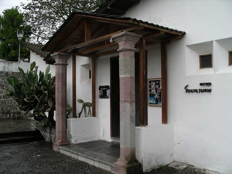 fachada del museo Guayasamin