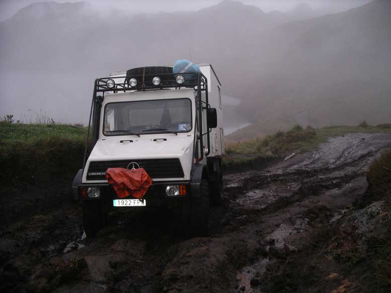 se esta echando la noche y hasta aquí hemos llegado