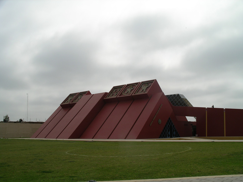 el museo de la tumba del señor se Sipan