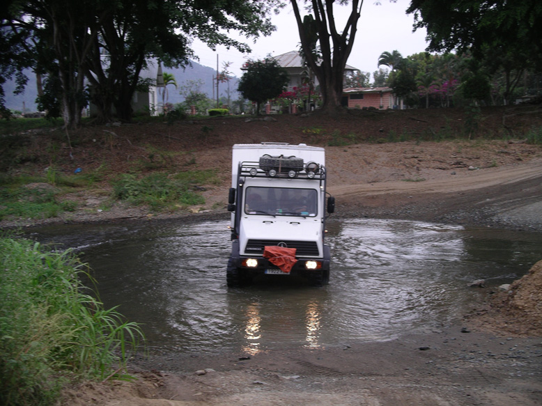 acceso a la reserva de los manglares
